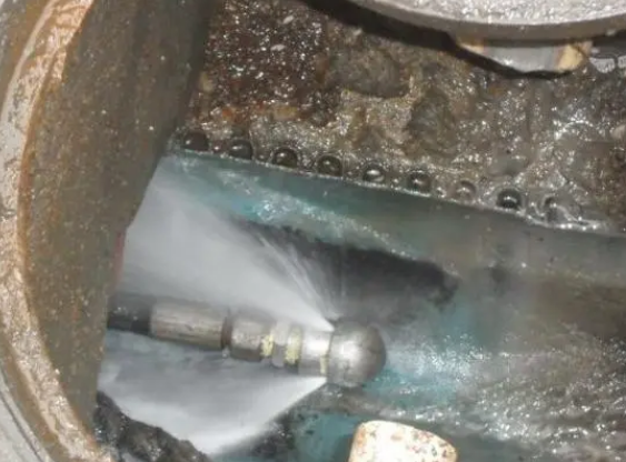 保定易县抽粪，保定易县抽化粪池流程是什么?