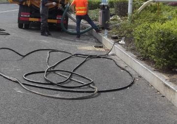 保定易县抽化粪池公司分享下管道清洗以及清理化粪池的知识点